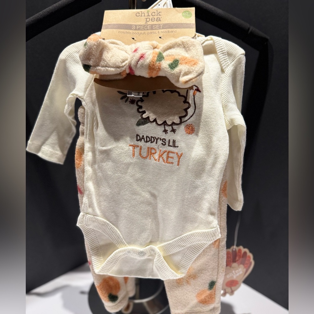 NWT Chick Pea 3-Piece “Daddy’s Lil Turkey” Fall Set 0-3 Months